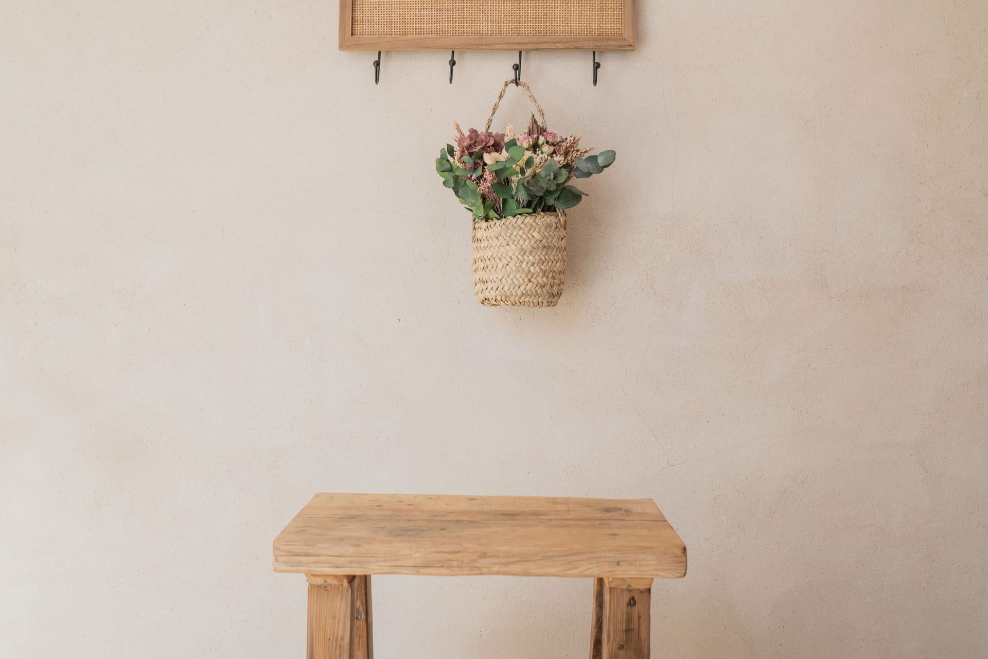CESTA CON ASITA DE FLORES PRESERVADAS