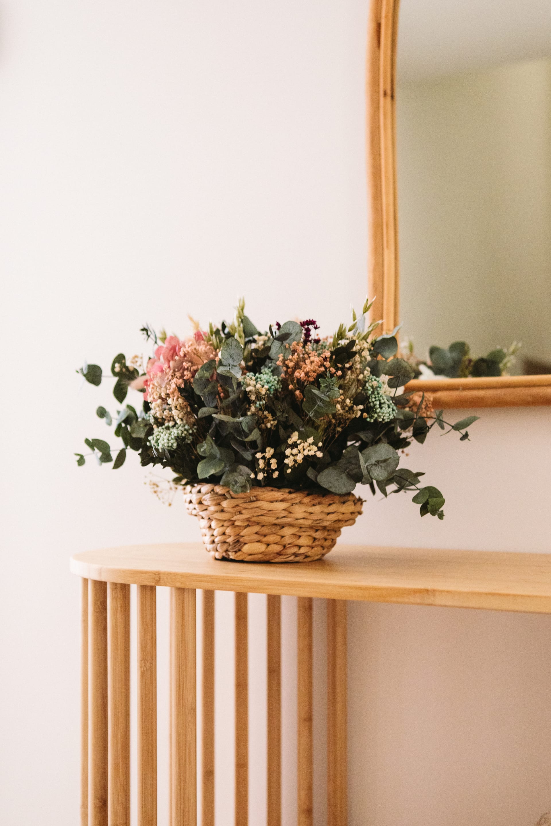 CESTA ESTÁNDAR DE FLORES PRESEVERDAS